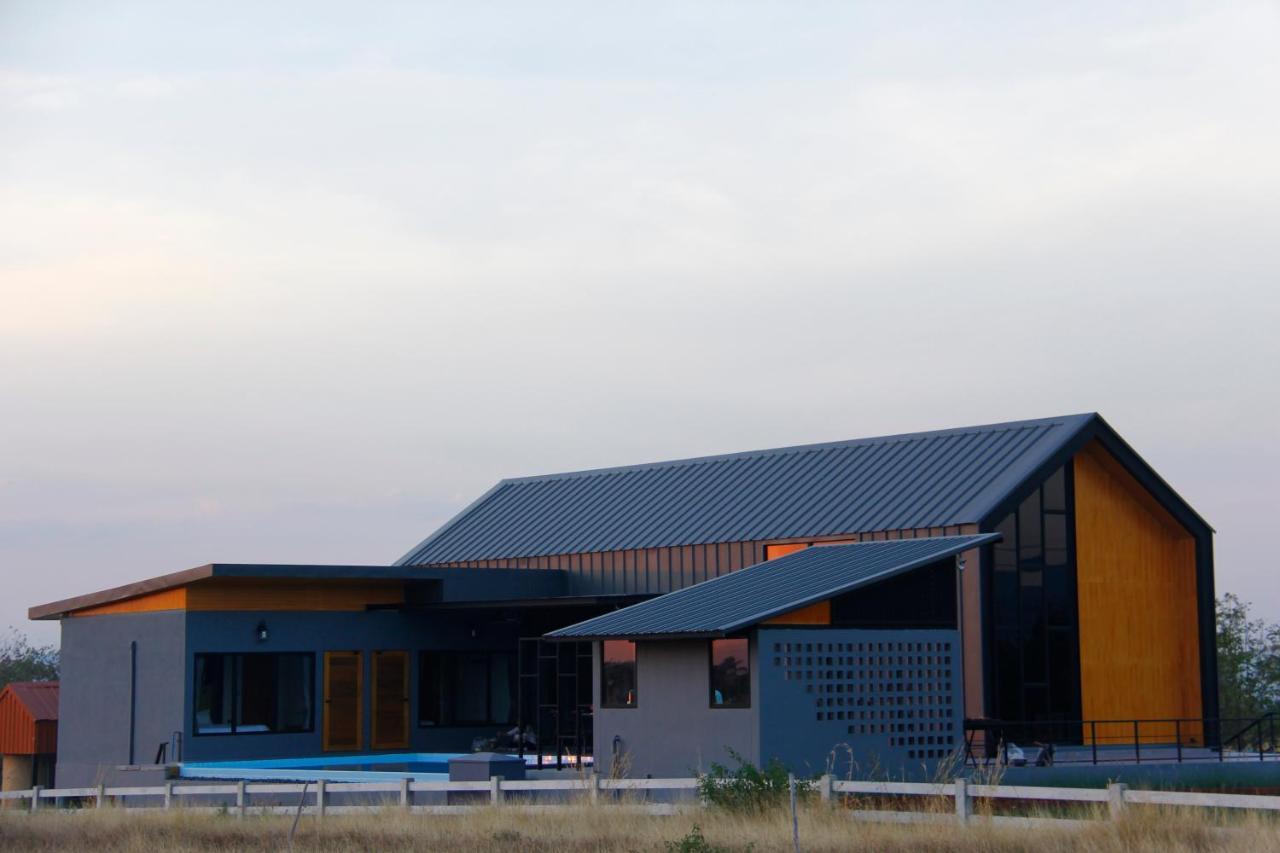 Nordic Cabin And The Pool Ban Sap Noi Exterior foto